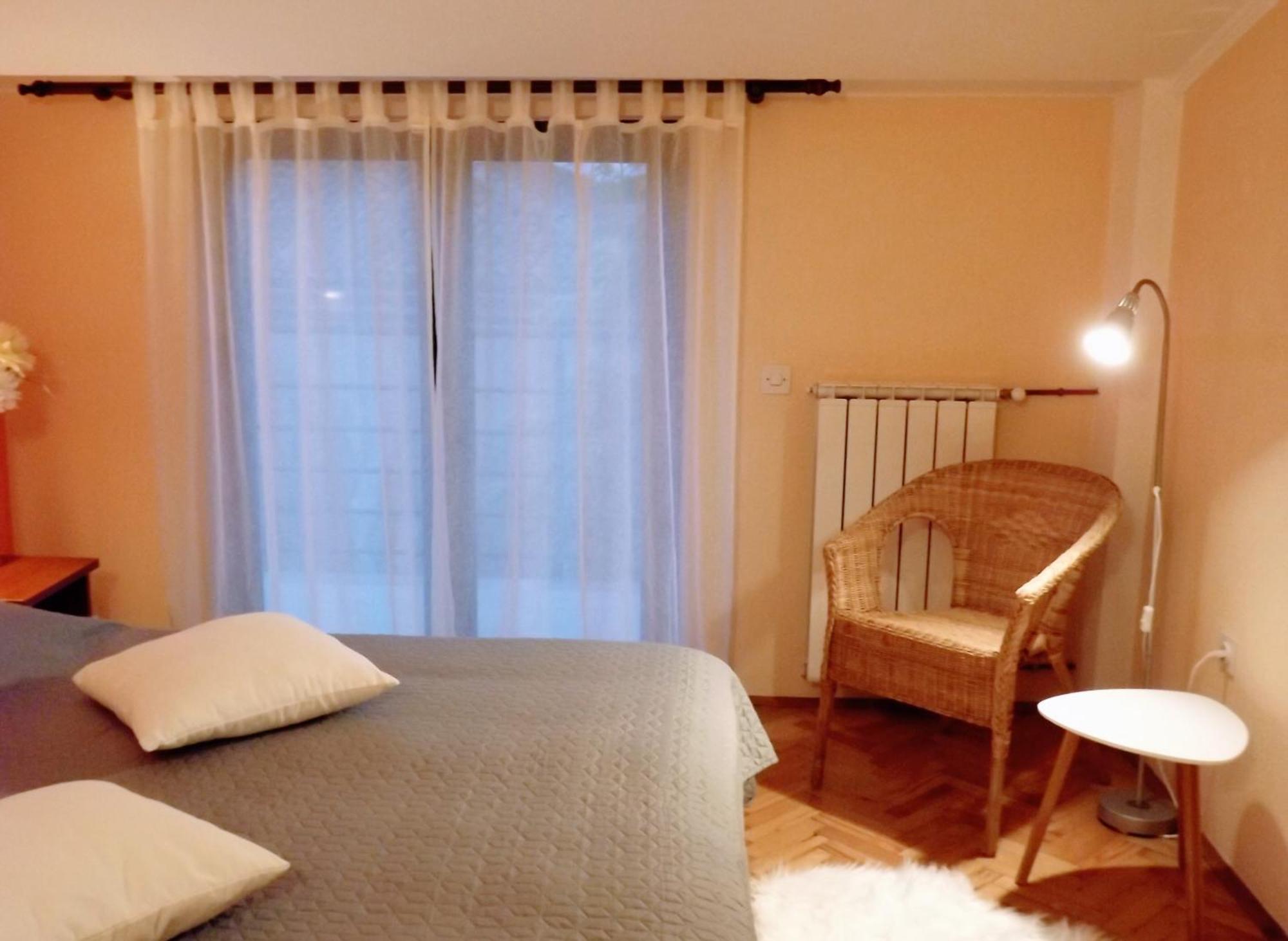 אומאג Apartments Eva חדר תמונה